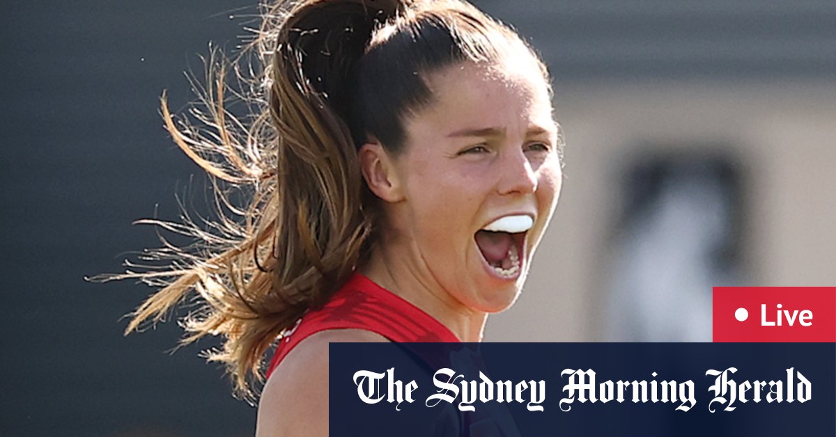 AFLW weekly LIVE: Pearce, Hore begin new rivalry; Hill lauds firing Blues; teams named for round six