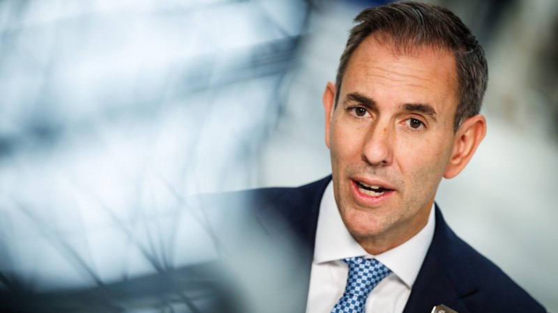 Chalmers leans toward scrapping Howard-Costello tax discount