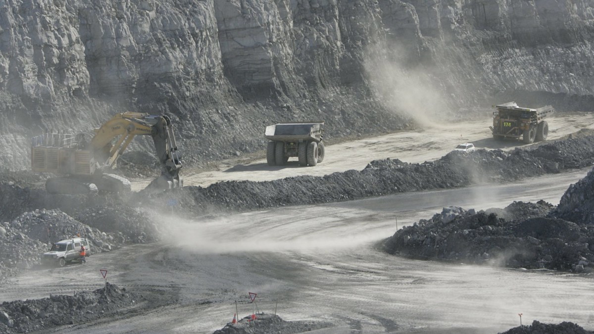 nine.com.au - Jorge Branco - Industry in mourning after worker dies in NSW mining accident