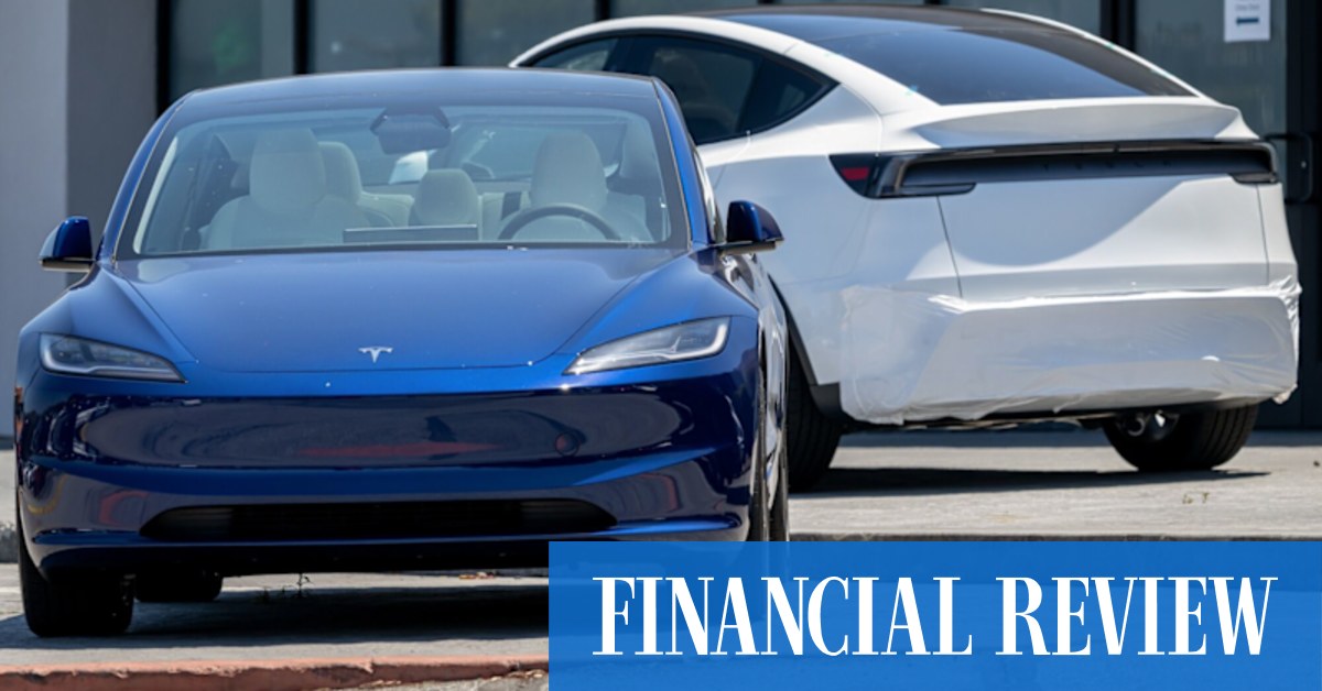 Tesla calls for all drivers to pay road user charges