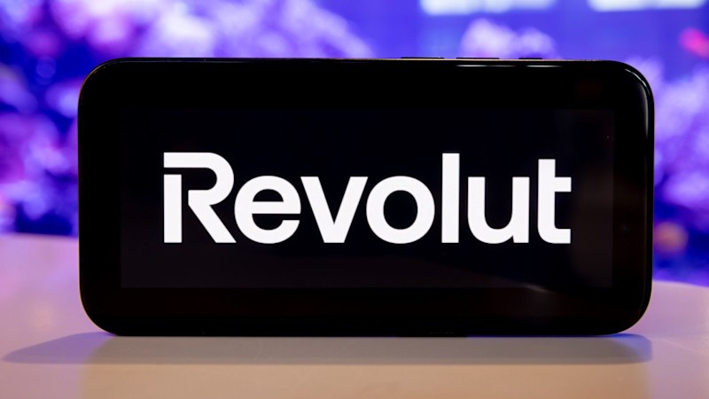 Revolut starts a new bank in Australia after winning APRA licence