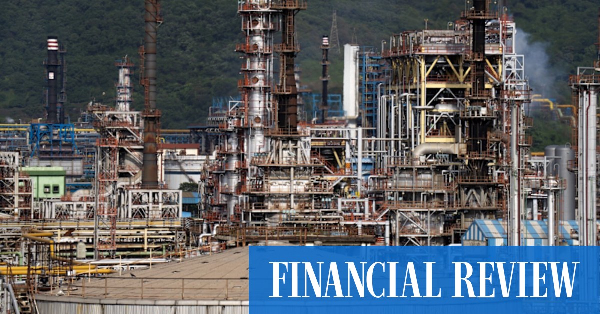 India Strategizes Oil Supply Diversification Amid Iran Crisis