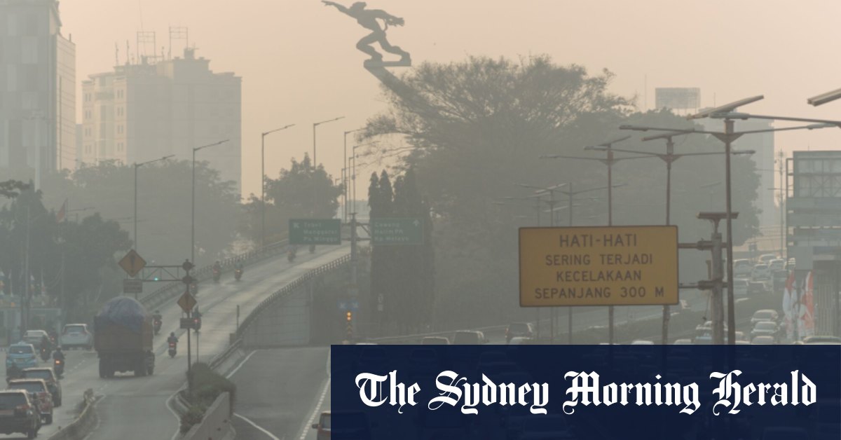 Jakarta to spray water mist from high-rises as city chokes on air pollution