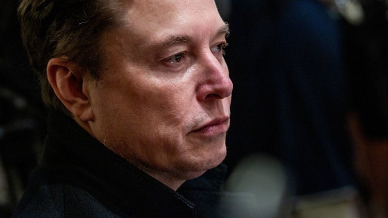 Two middle-aged billionaires went to the White House. A ‘WWE-style shouting match’ broke out