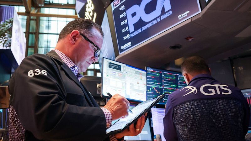 ASX advances, Wall Street climbs after US jobs report eases worries about inflation