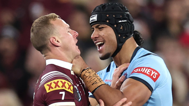 A bit of (legal) biff, tries and a shock result: 90,000 fans treated to an Origin stunner at the MCG