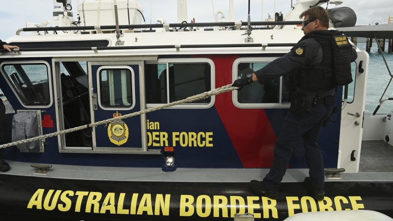 Third boat arrival detected in a week, but none taken to Nauru
