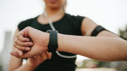 Wellness apps and fitness trackers: Why insurers love your smartwatch