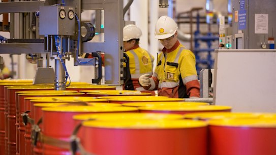 Shell has joined rival BP in exiting its investments in Russia.