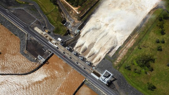 Wivenhoe dam Brisbane Queensland Byline Dean Saffron