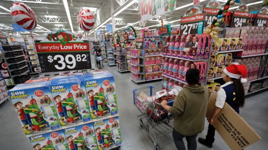 Aussie shoppers urged to do homework on Black Friday 'deals'