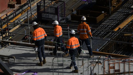 The Victorian government is actively considering mandating COVID-19 vaccination for the construction industry. 