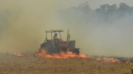 Fire dangers will again reach 'severe' levels on Friday for much of eastern NSW, including Sydney.  Ex-staff and volunteers say resources are being cut back, something the NSW government denies.