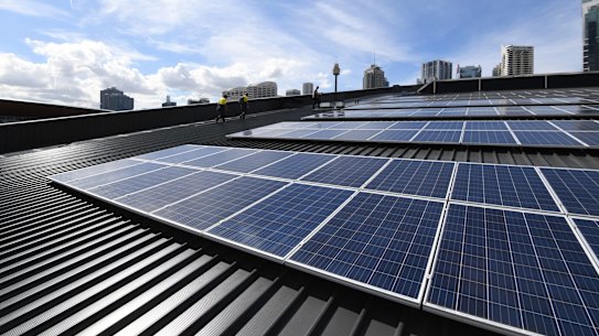 Addressing the solar traffic jam ... a pricing system for receiving energy from the grid and for households to sell it back to the grid when it suits them.