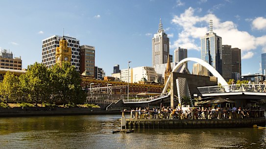 Evans Walker Bridge, Southbank Ponyfish Island and Raymond Island
david whitley story on inland islands
credit visit victoria
traveller one time use only