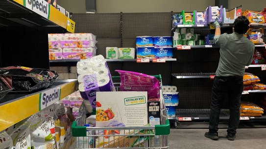 Major supermarkets are seeing people shopping around at different outlets as they attempted to deal with inflation pressures.