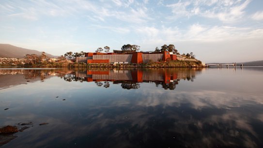 O Museu de Arte Antiga e Nova (MONA) em Hobart.