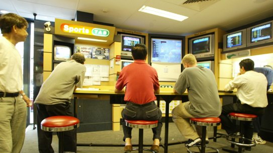 Tabcorp is give special offers to customers who go to TAB venues to place bets online. 