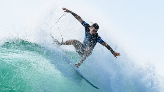Aussie surfing star has Wright stuff despite missing Hawaii
