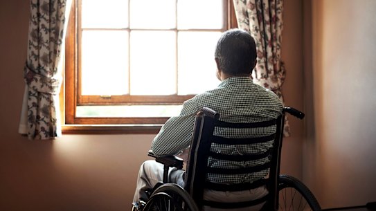 State and federal governments are preparing a plan to allow visitors to aged care homes. 