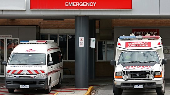 Premier Daniel Andrews promises $1.5 billion for new Footscray hospital