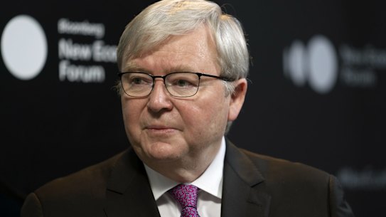 Former prime minister Kevin Rudd has emerged as a harsh critic of media mogul Rupert Murdoch.