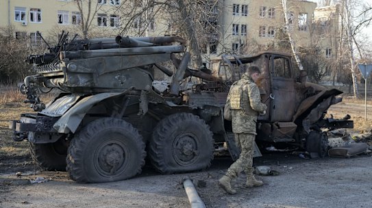Ukrainians have been able to inflict considerable damage on Russian tanks with light weapons.