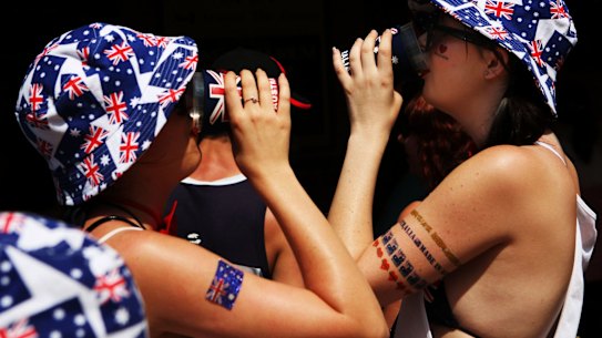 The words used in the study include jam, esky, lolly, lift, rockmelon, tomato sauce, torch and queue.