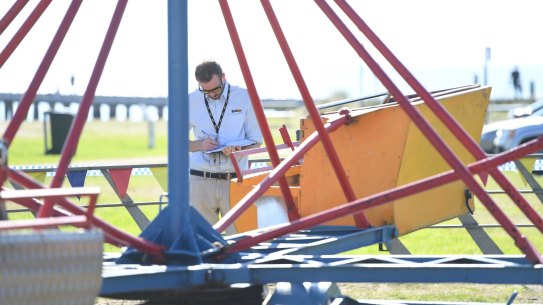 WorkSafe inspectors examine the Cha Cha carnival ride at Rye.