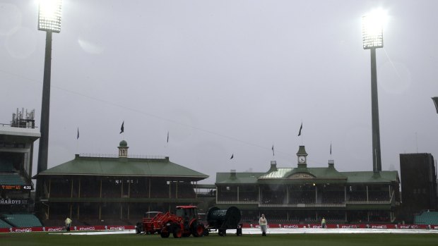 Mott hits out with weather gods poised to rain on Australia's parade