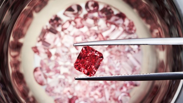 As sun sets on Argyle mine, prices for its last pink and purple diamonds to soar