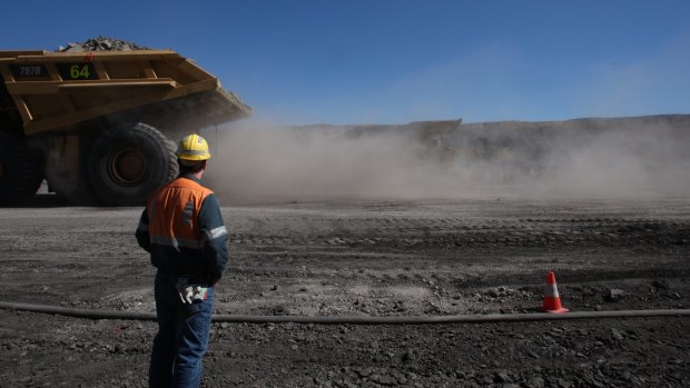 Qld miners back at work three days after worker was crushed to death