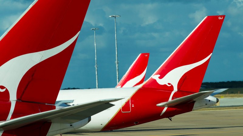 carry on luggage qantas size