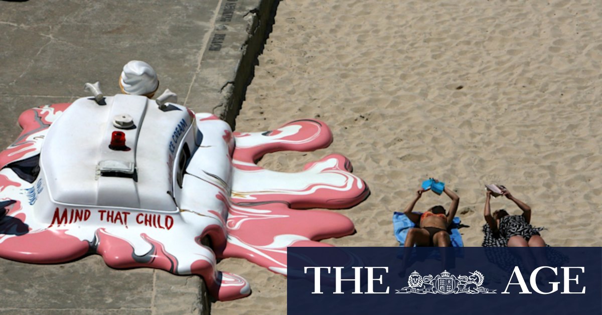 Sculpture by the Sea: The melting ice cream truck is back - Vimarsana News
