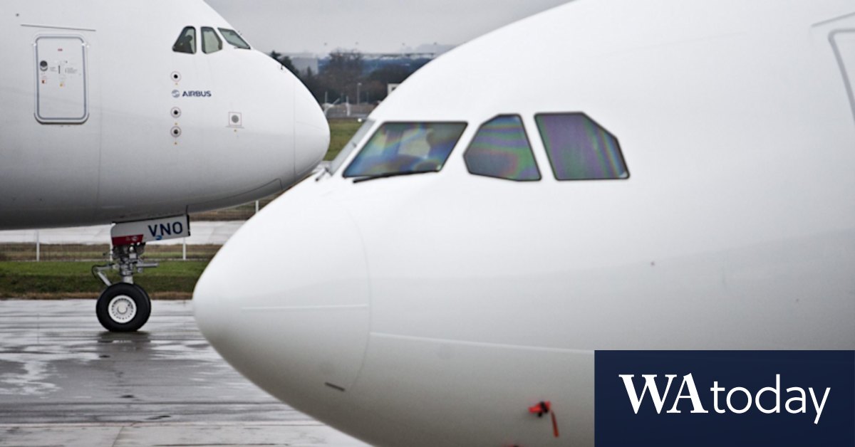 Bottle of gin may have helped end 16-year dogfight between Boeing and Airbus - Vimarsana News