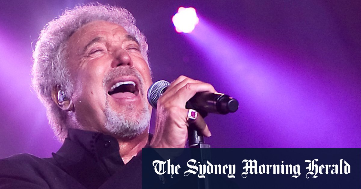 Tom Jones: 'If they still think I'm sexy at 83, then God bless them' - Vimarsana News