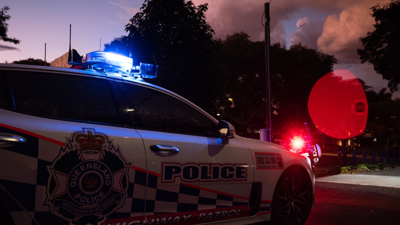 Watch: Police car crashes at major intersection in Brisbane