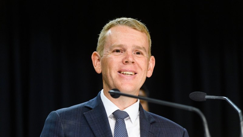 Yeni Zelanda'nın yeni başbakanı Chris Hipkins, ailemin yasak olduğunu söylüyor
