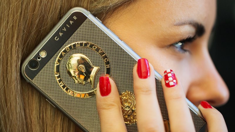 Moskova, ABD'yi casus komplosunda binlerce iPhone'u hacklemekle suçluyor