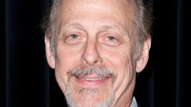 Crocodile Dundee actor dies from COVID-19