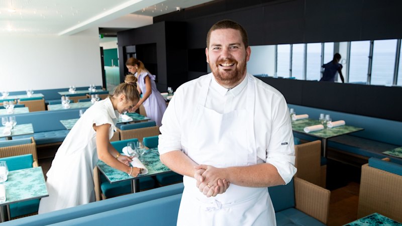 Head chef steps down at Icebergs Dining Room and Bar