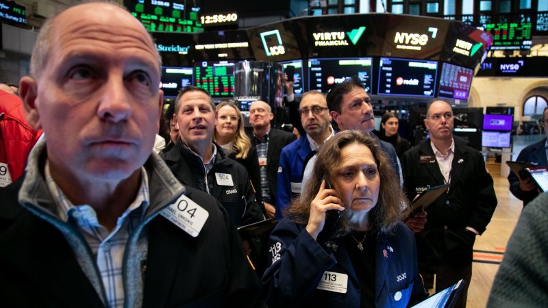 ASX set to drop as Wall Street falls sharply on war fears; $A tumbles