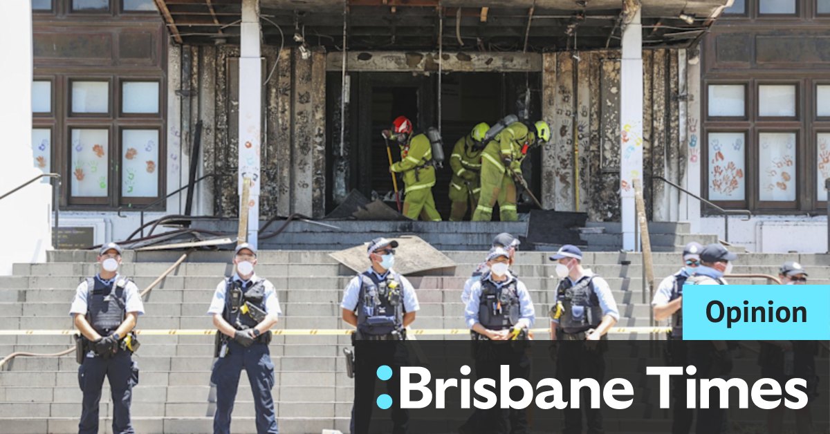 Fire at Old Parliament House served no purpose and gained no respect - Vimarsana News