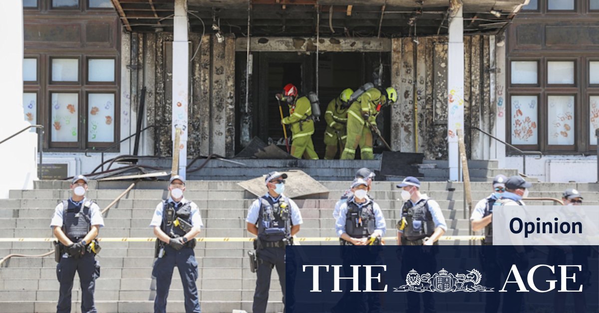 Fire at Old Parliament House served no purpose and gained no respect - Vimarsana News