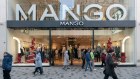 Mango’s billionaire founder has died in an accident in the mountains.