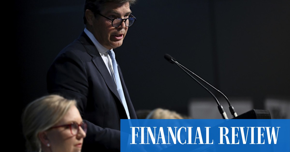 Bank of Queensland execs reminded of expense policy - Vimarsana News