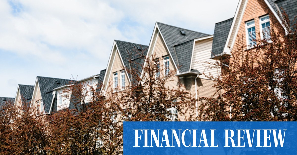 Canada to ban foreigners from buying homes as prices soar - Vimarsana News