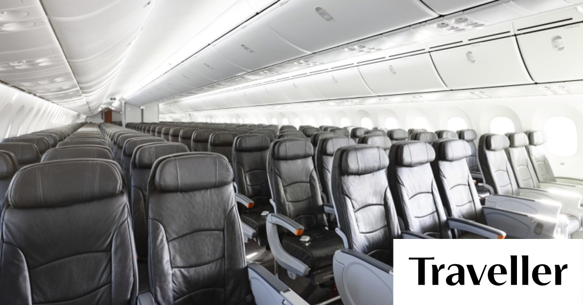 Airline review Jetstar Boeing 787 Ho Chi Minh City to Sydney