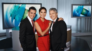 SBS World News presenters Ricardo Goncalves, Janice Petersen and Anton Enus.