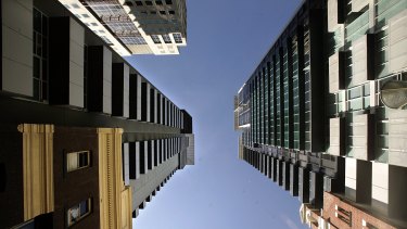 Falling Prices Take Toll On Melbourne S Apartments